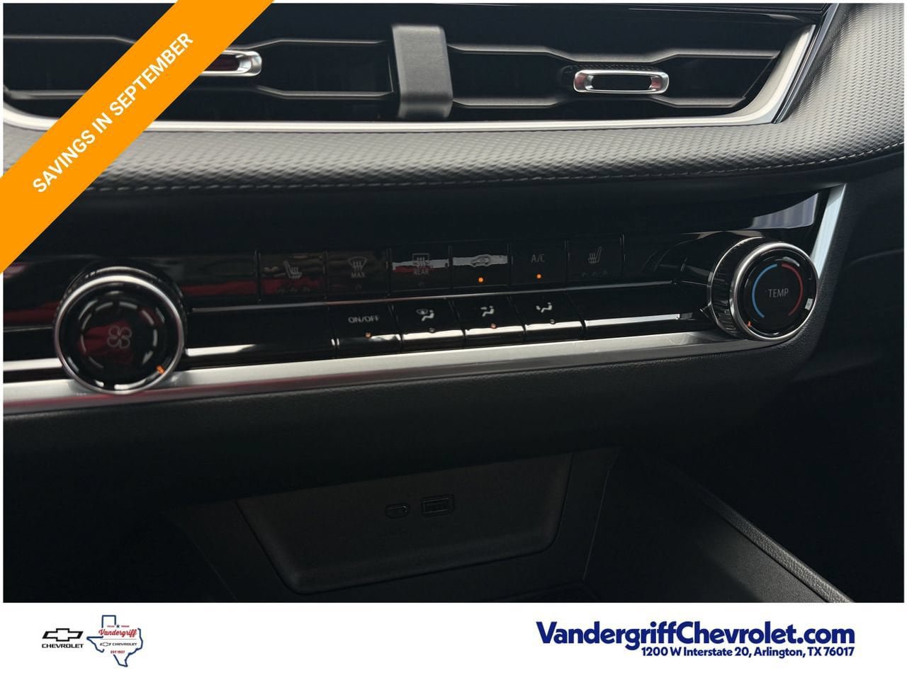 New 2027 Chevrolet Equinox LT w/ Safety and Technology Package FWD image 18