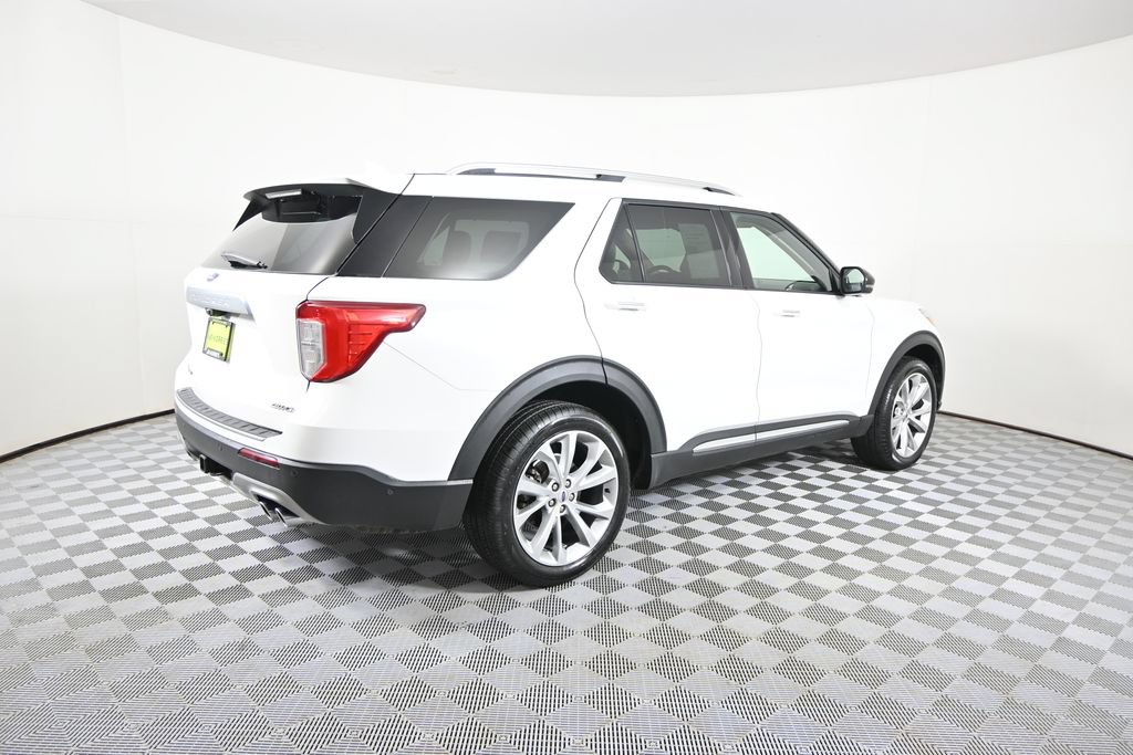 Used 2022 Ford Explorer Platinum w/ Equipment Group 601A AWD/4WD image 6