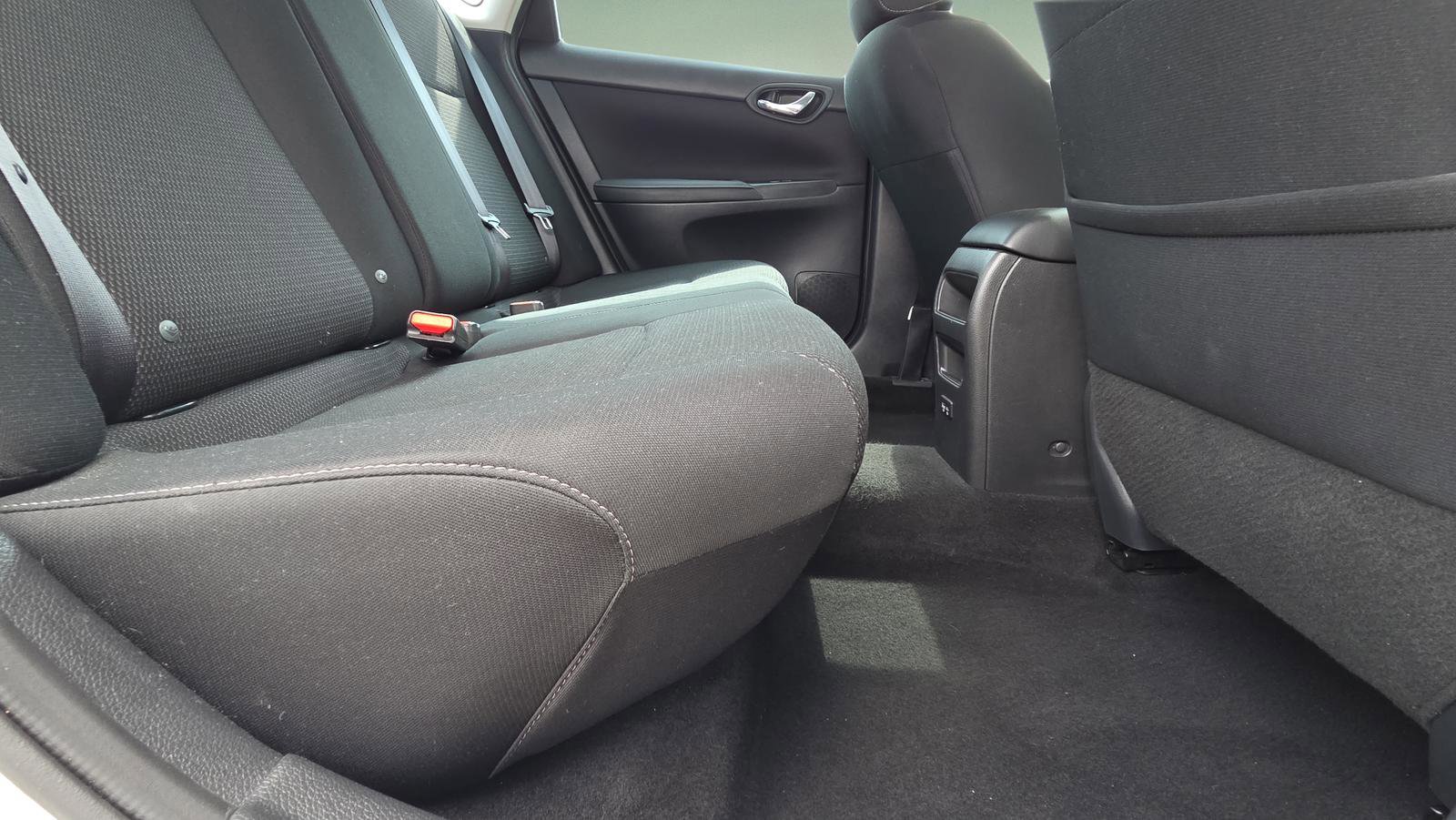 Used 2019 Nissan Sentra S w/ Appearance Package FWD image 16