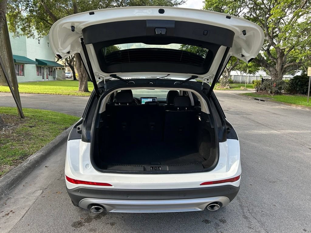 Used 2023 Lincoln Corsair FWD image 33