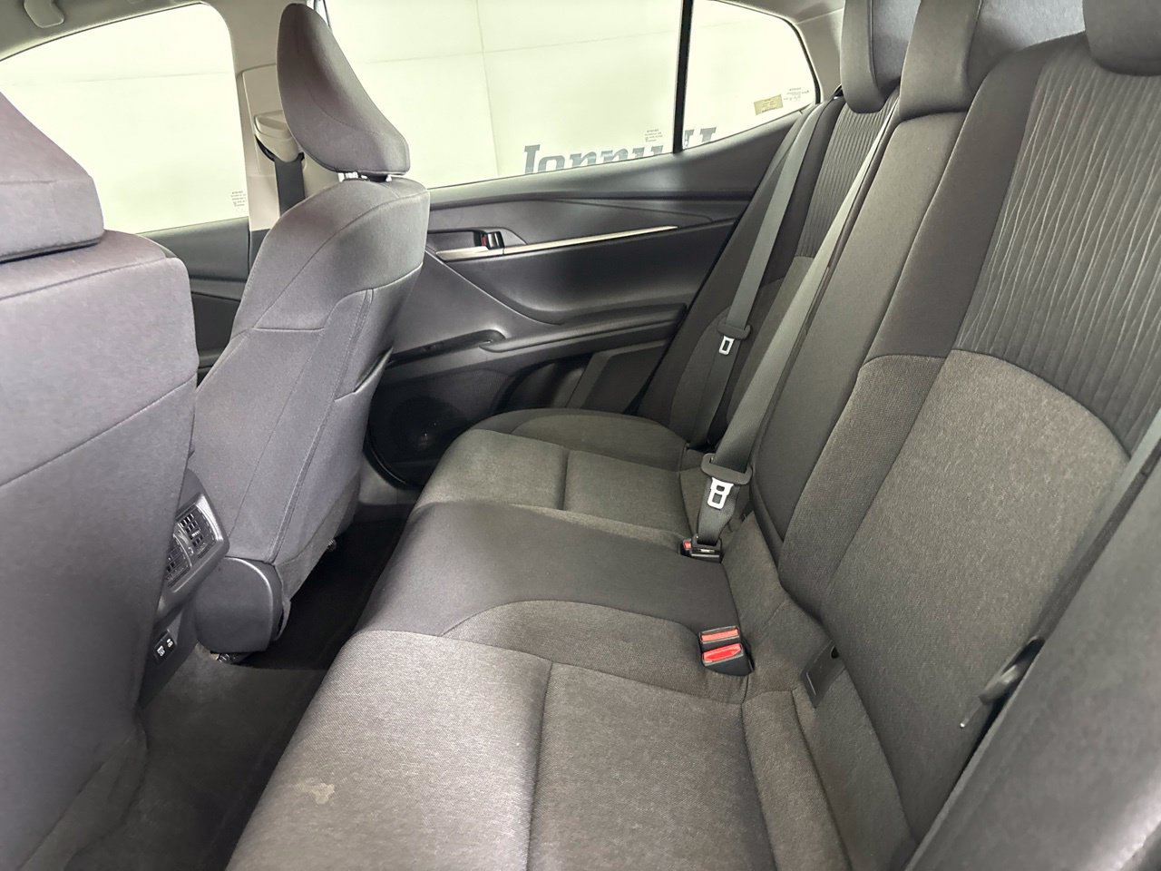 Used 2025 Toyota Camry LE FWD image 22