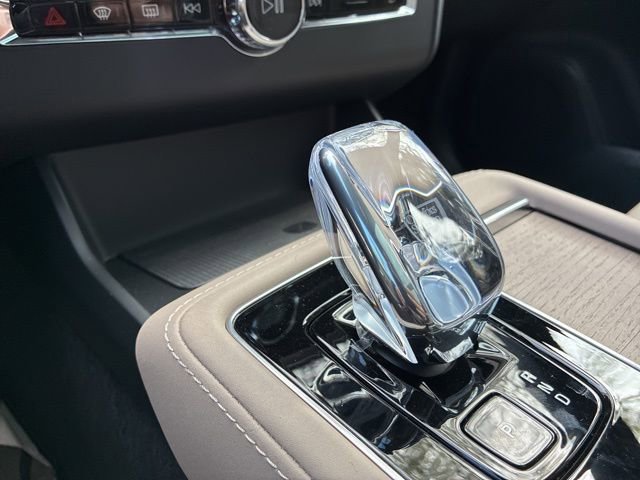 New 2026 Volvo XC90 B6 Plus AWD/4WD image 32