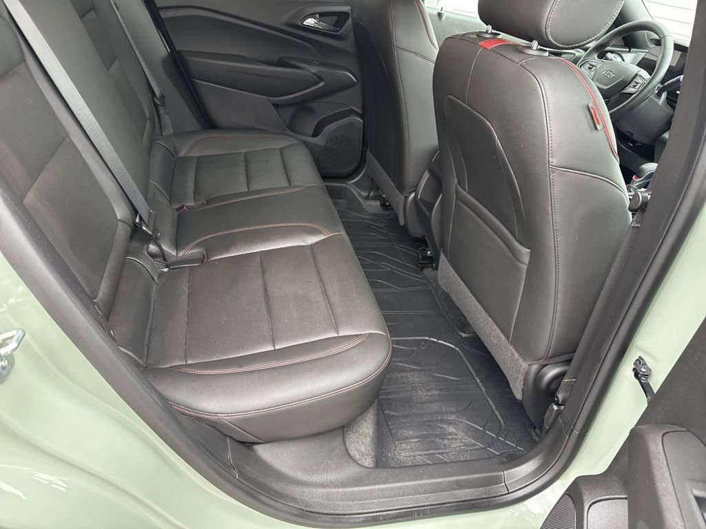 Certified 2024 Chevrolet Trax RS w/ Driver Confidence Package FWD image 41