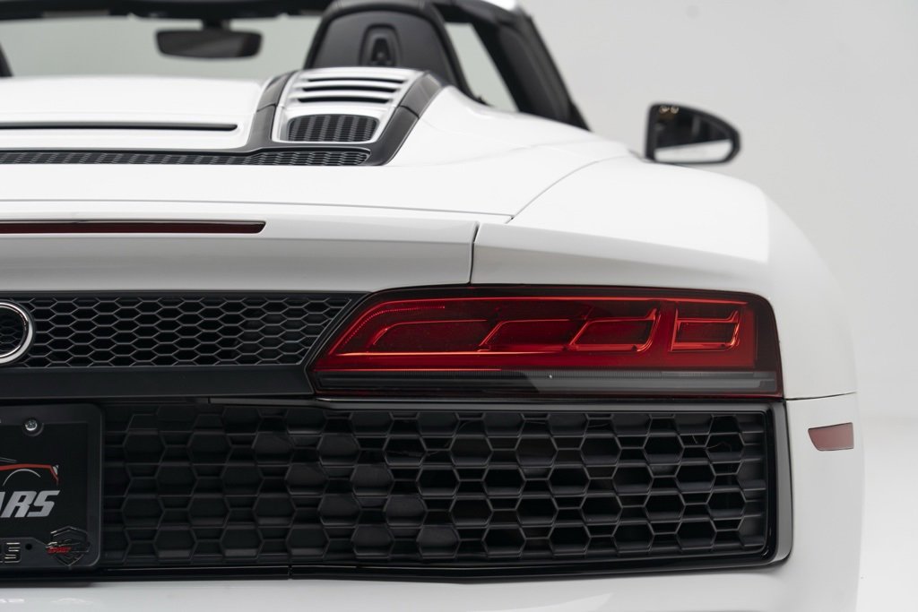 Used 2022 Audi R8 V10 image 50