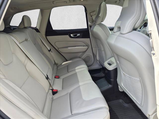 Used 2025 Volvo XC60 T8 Ultra w/ Protection Package Premier AWD/4WD image 19