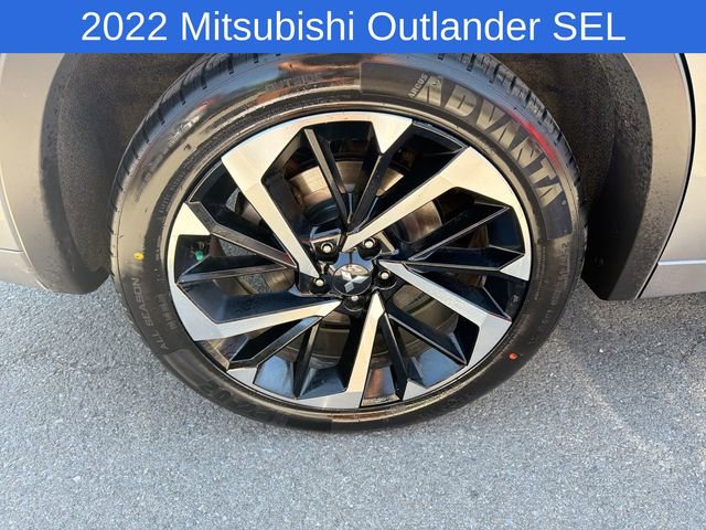Used 2022 Mitsubishi Outlander SEL AWD/4WD image 17