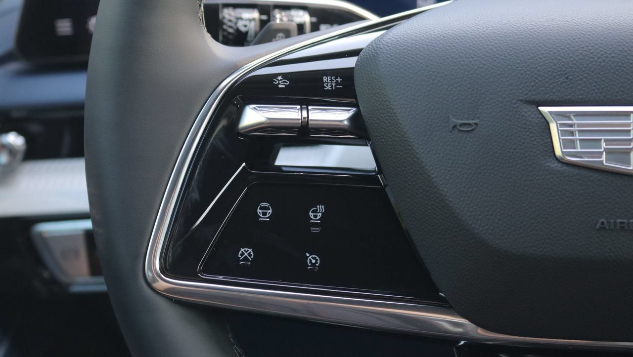 New 2027 Cadillac Optiq Premium Sport AWD/4WD image 20