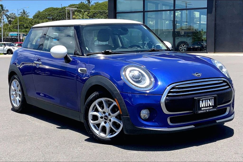 Used 2019 MINI Cooper 2-Door Hardtop w/ Signature Upholstery Package FWD image 30