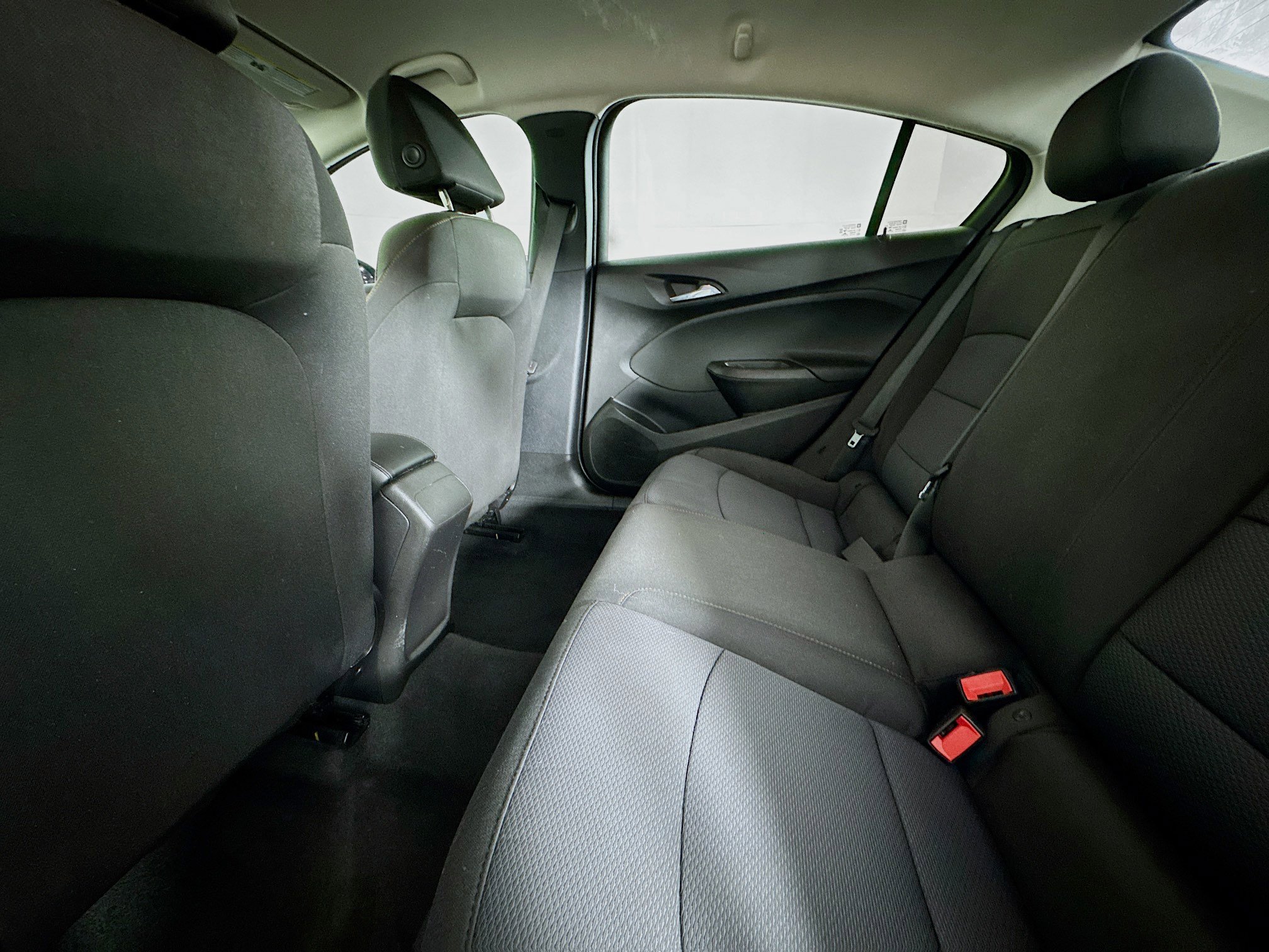 Used 2018 Chevrolet Cruze LS image 63