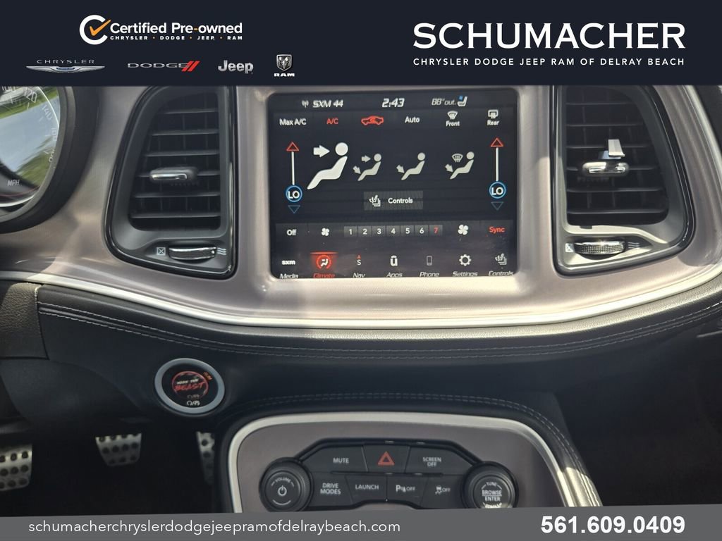 Used 2022 Dodge Challenger R/T Scat Pack RWD image 16