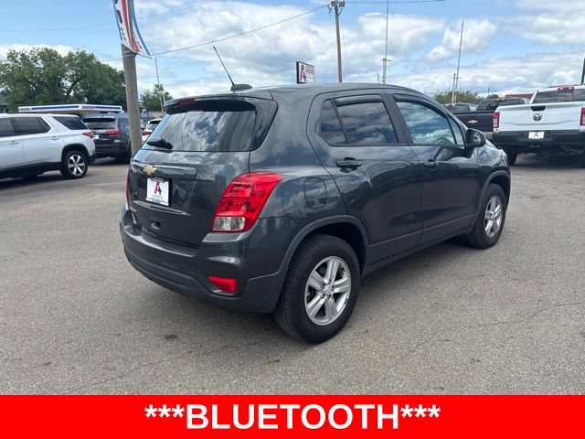 Used 2019 Chevrolet Trax LS w/ Tint and Cruise Package AWD/4WD image 3
