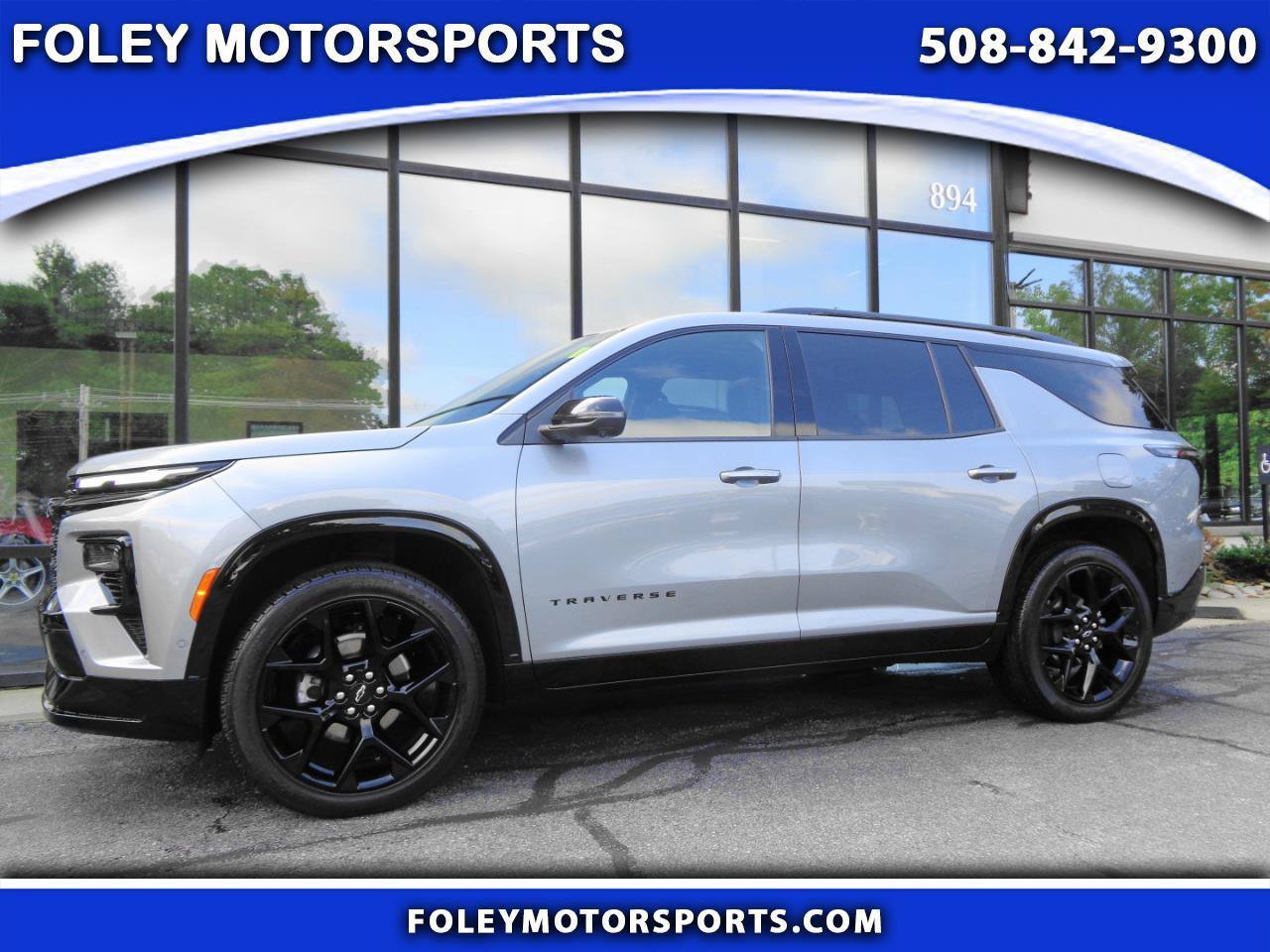 Used 2024 Chevrolet Traverse RS AWD/4WD image 1