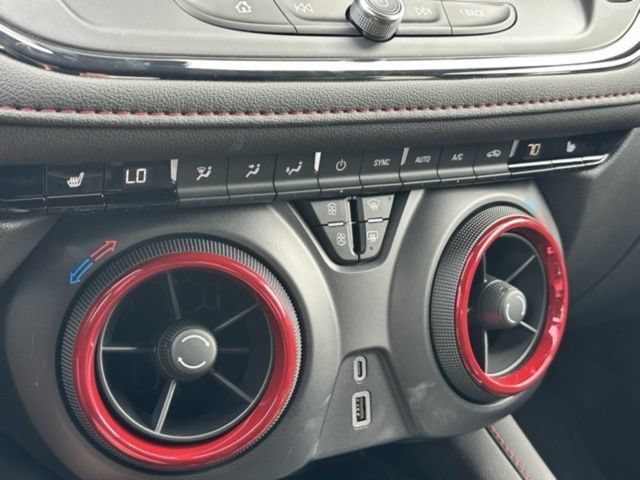New 2026 Chevrolet Blazer RS w/ LPO, Floor Liner Package FWD image 25