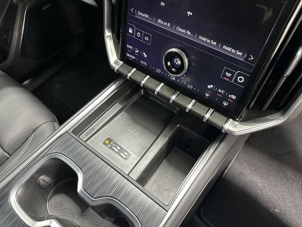 Used 2024 GMC Acadia Elevation w/ Luxury Package FWD image 21