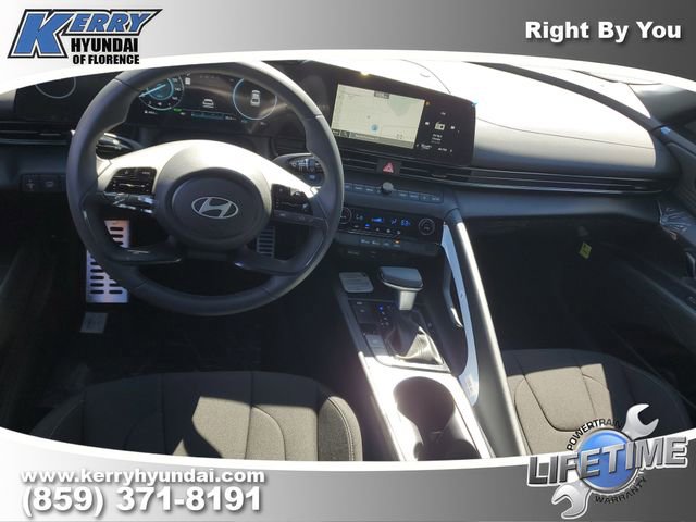 New 2026 Hyundai Elantra Sport image 9