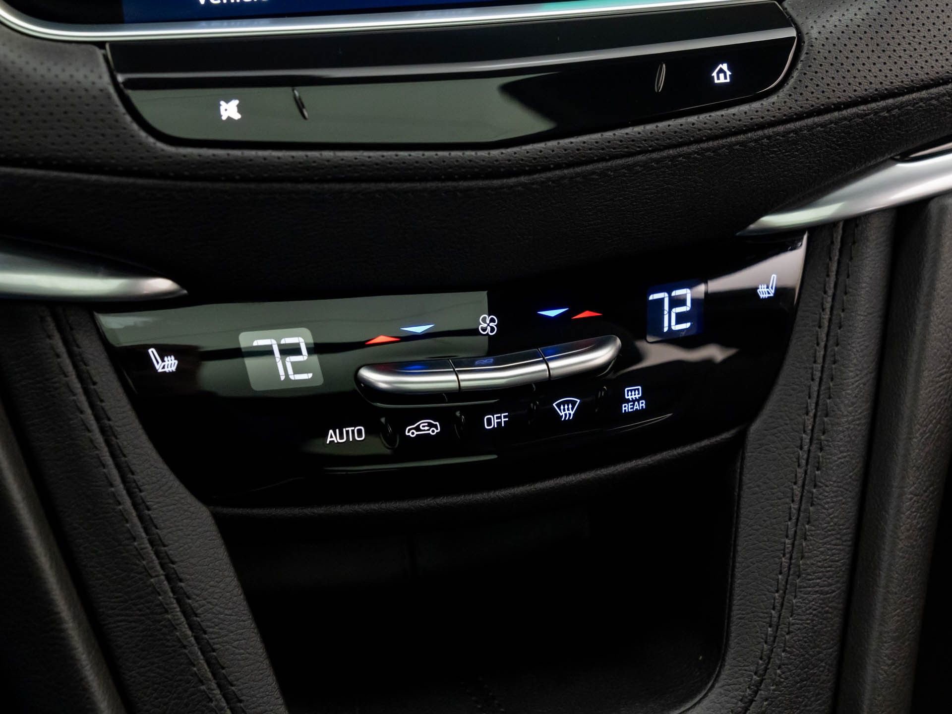 New 2025 Cadillac XT5 Premium Luxury w/ Technology Package image 19