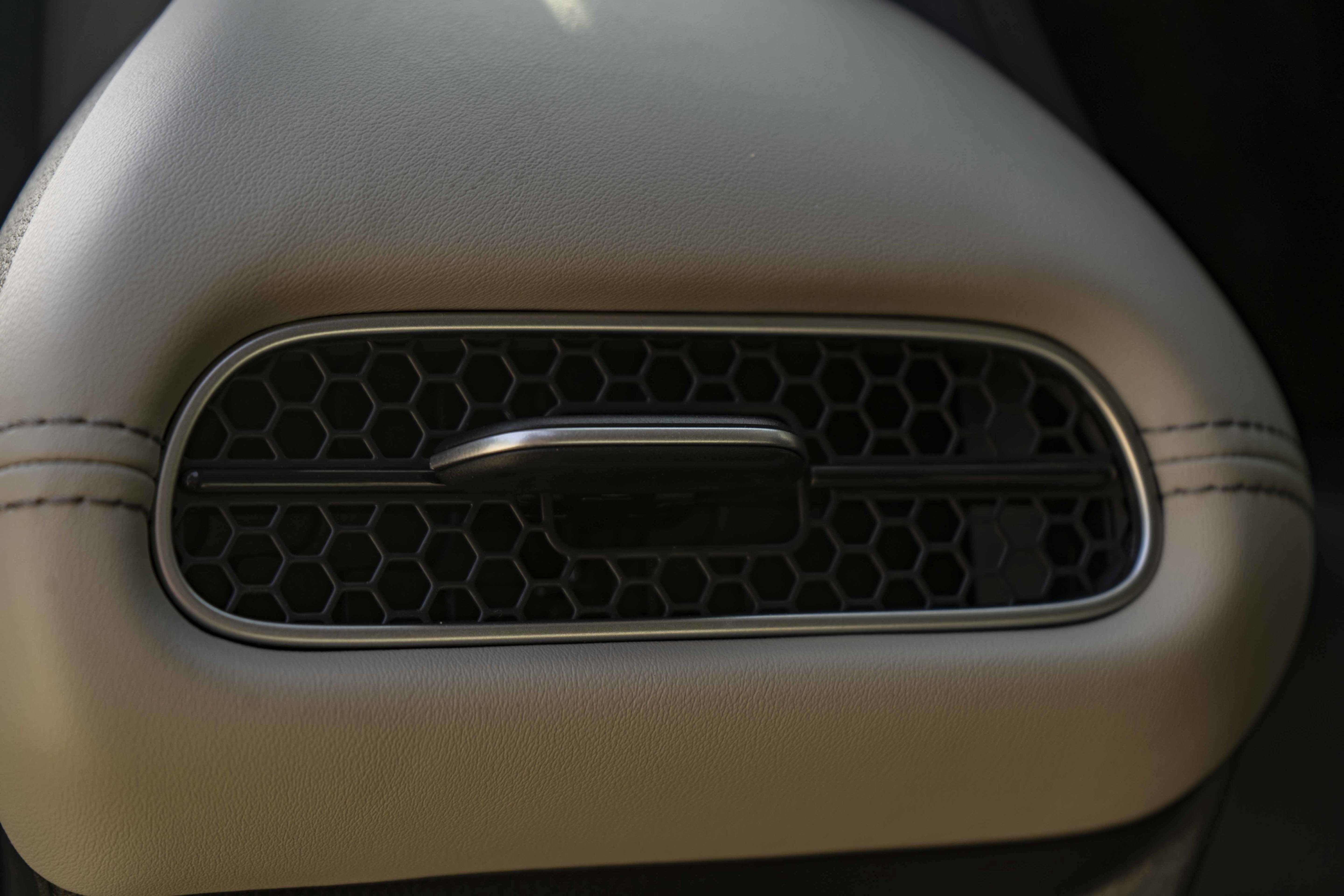 Used 2026 Honda HR-V EX-L image 42