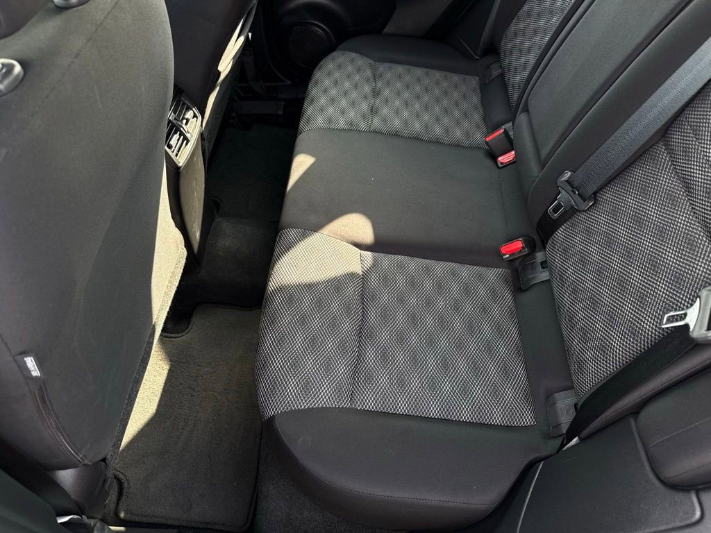 Used 2021 Nissan Rogue Sport SV image 12