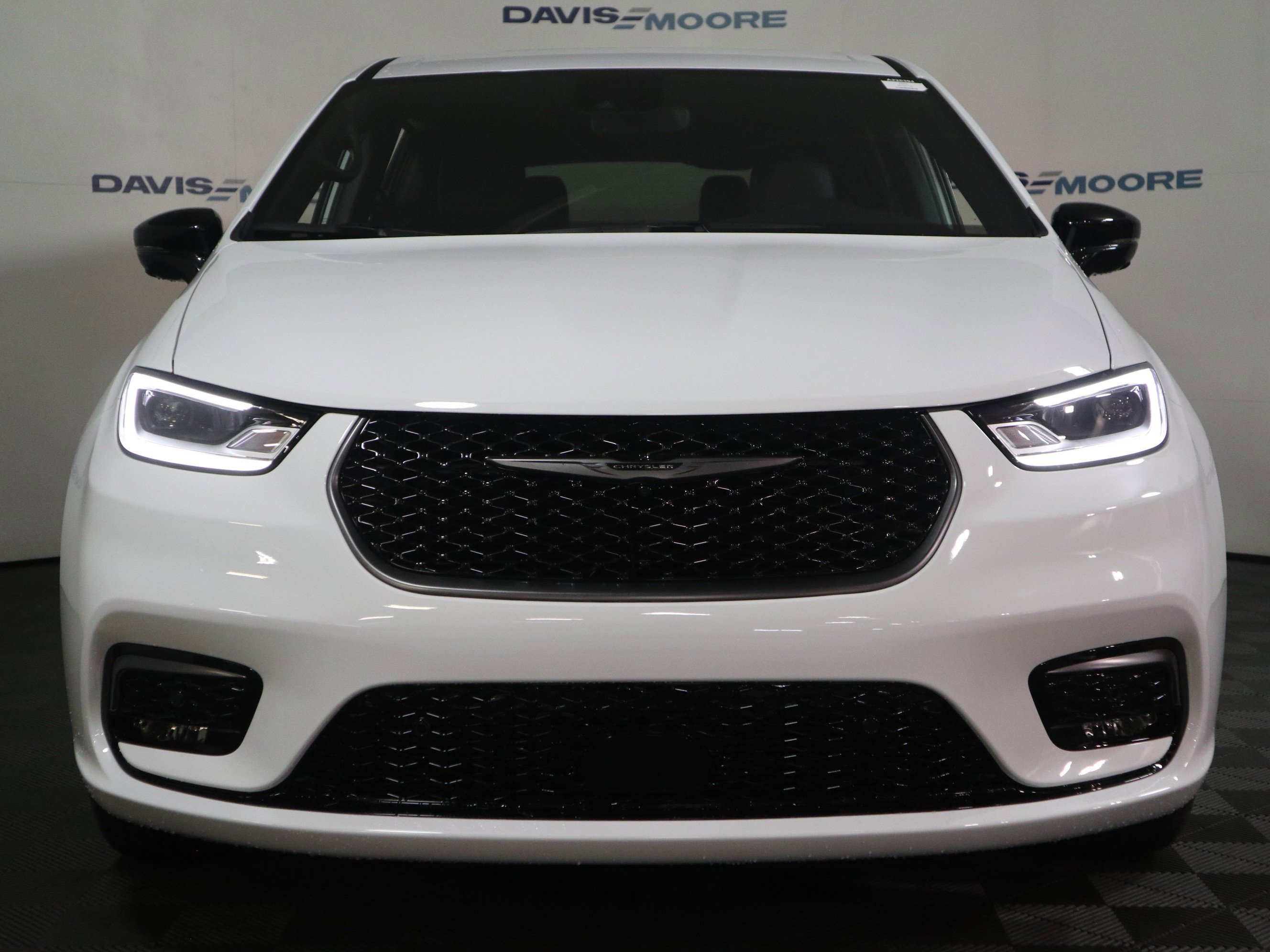 New 2026 Chrysler Pacifica Select image 13