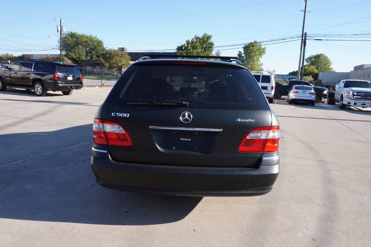 Used 2004 Mercedes-Benz E 500 4MATIC Wagon image 6