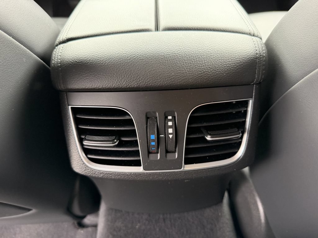 Used 2018 Genesis G80 3.8 w/ Option Group 02 RWD image 24