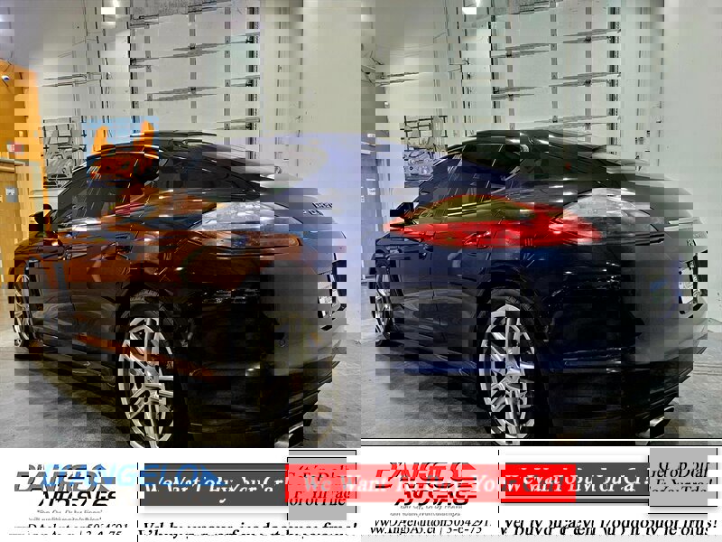 Used 2012 Porsche Panamera w/ Premium Pkg image 6