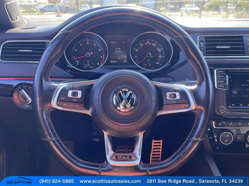 Used 2018 Volkswagen Jetta GLI image 30