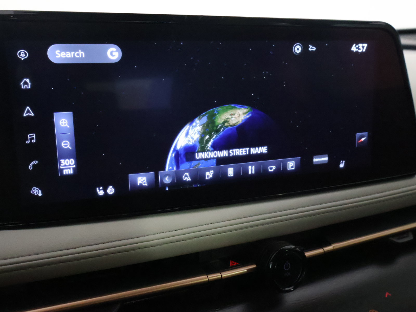 Used 2023 Nissan Ariya AWD image 32