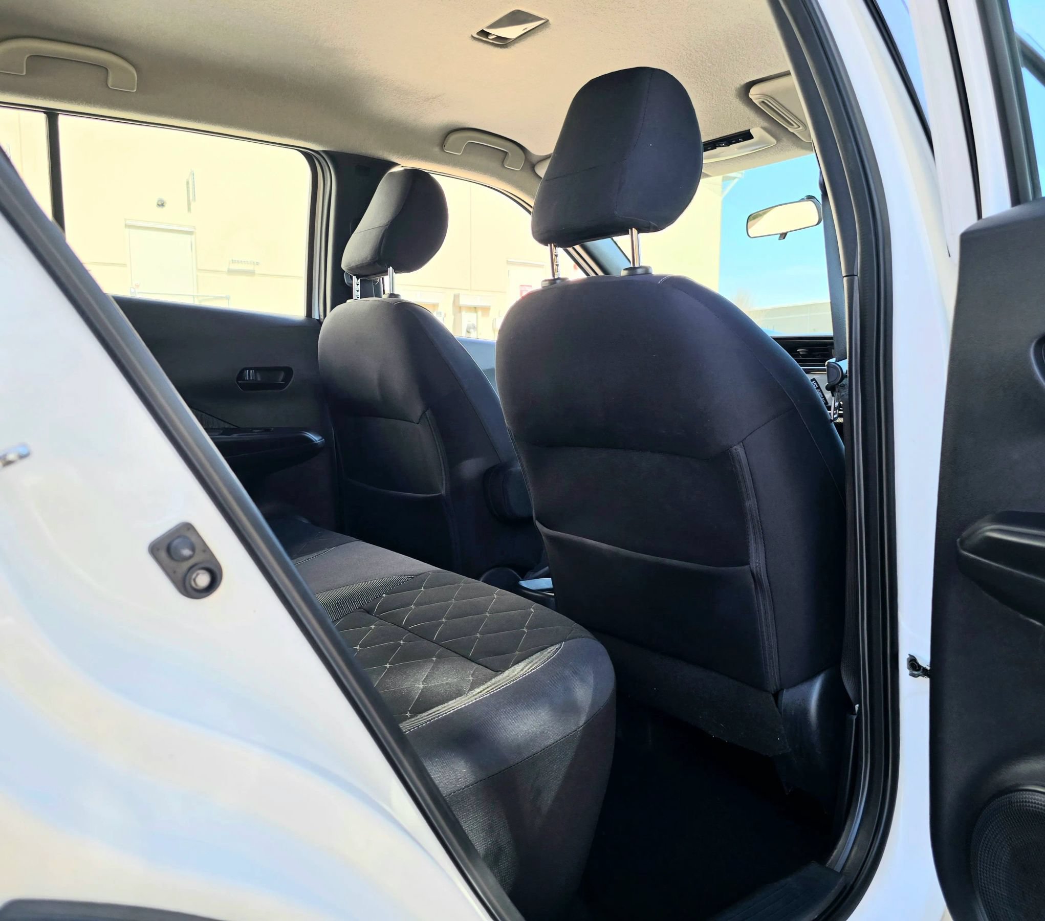 Used 2018 Nissan Kicks S w/ Exterior Package FWD image 39