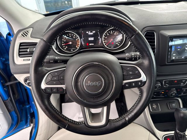 Used 2020 Jeep Compass Latitude FWD image 25