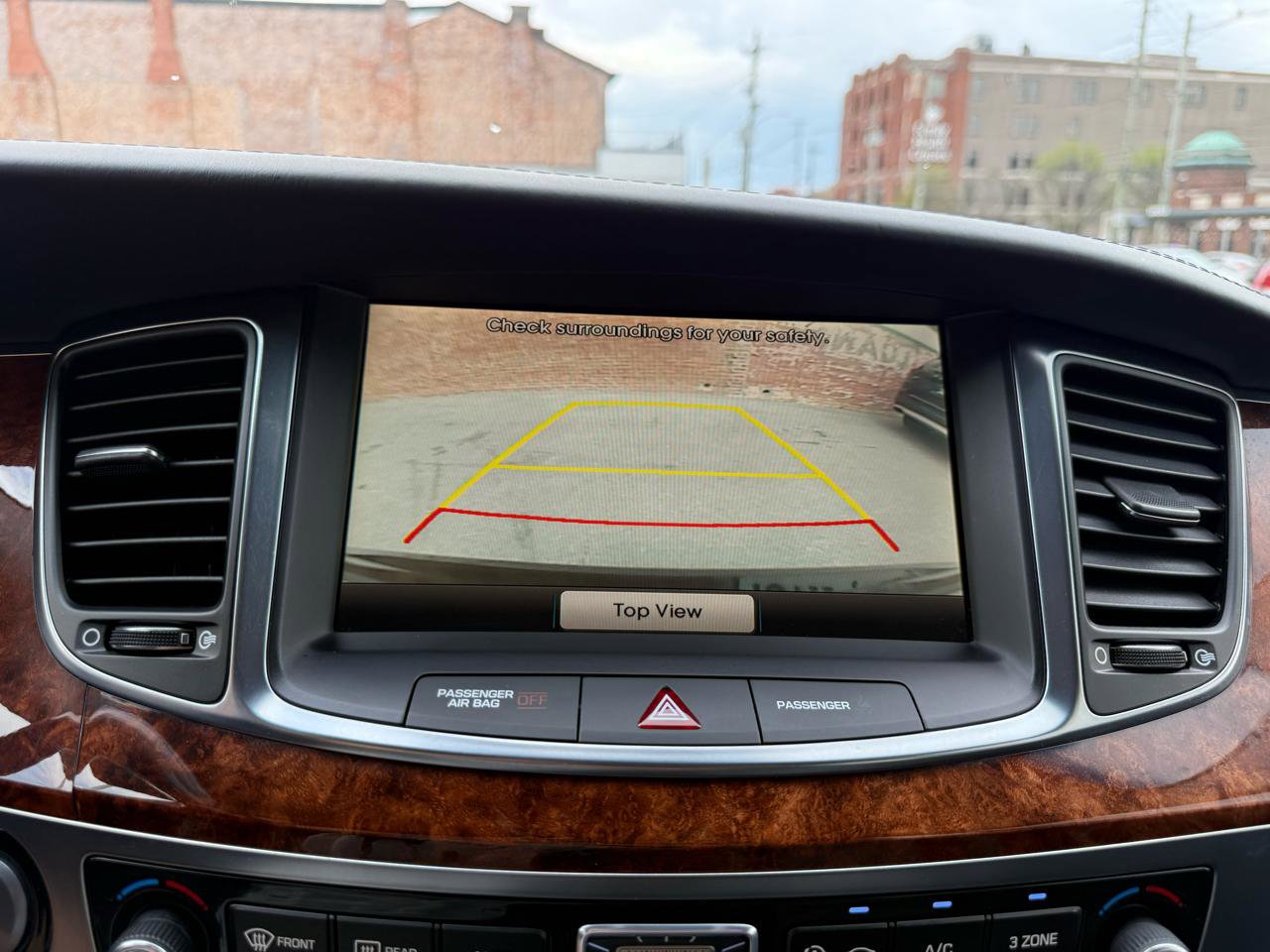 Used 2014 Hyundai Equus Signature RWD image 12