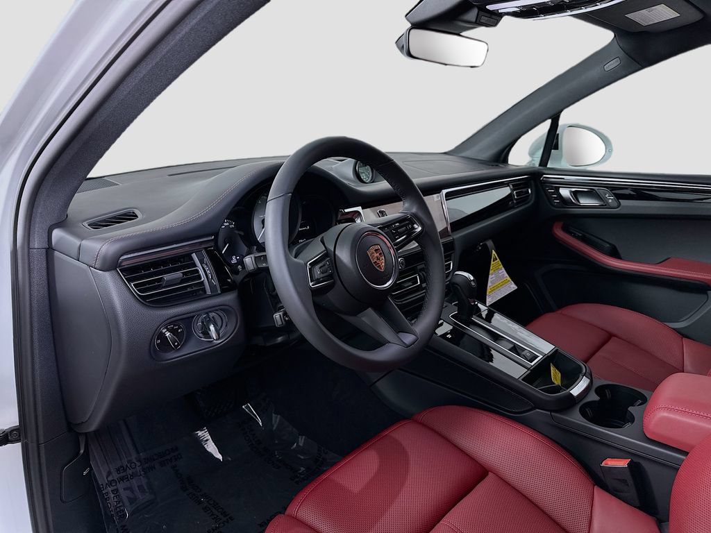 New 2026 Porsche Macan S AWD/4WD image 4