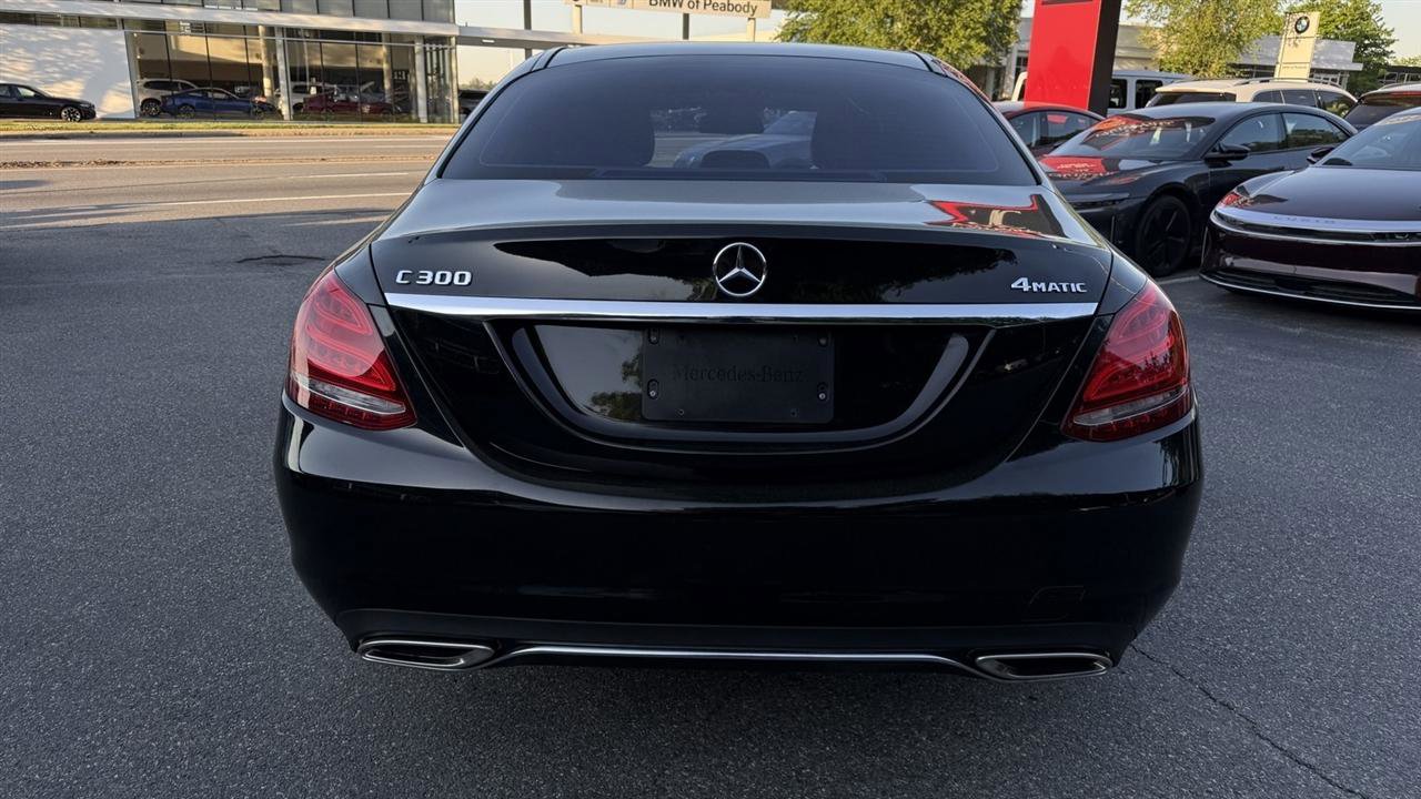 Used 2017 Mercedes-Benz C 300 4MATIC Sedan image 23