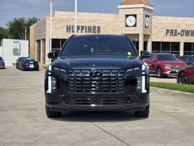 Used 2025 Hyundai Palisade Calligraphy image 2