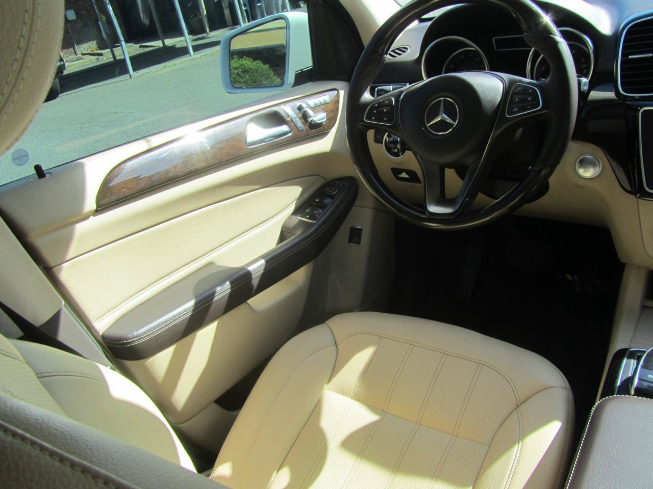 Used 2016 Mercedes-Benz GLE 350 image 12