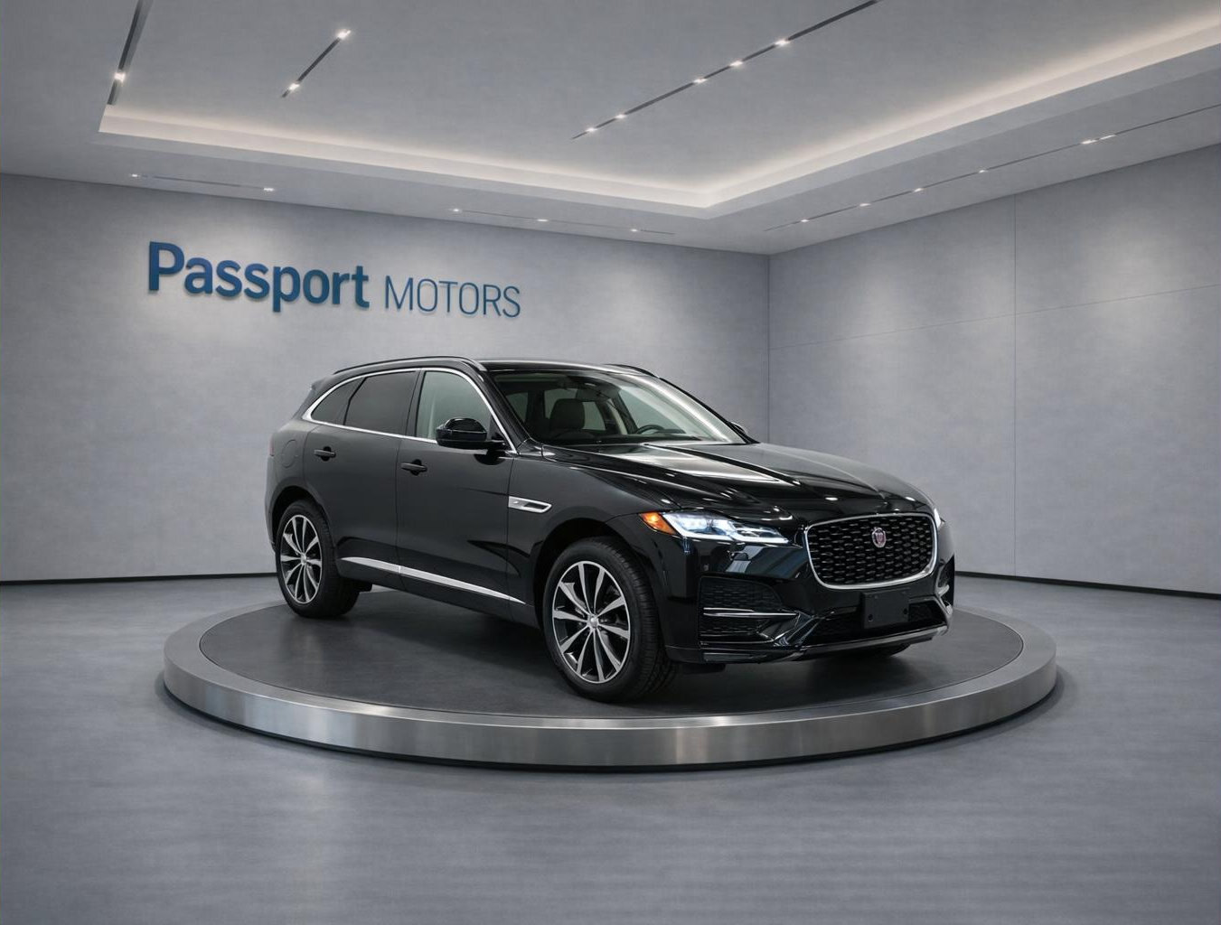 Used 2023 Jaguar F-PACE S AWD/4WD image 3