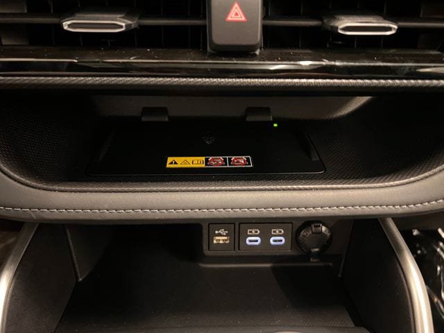 Used 2025 Toyota Highlander XSE AWD/4WD image 30