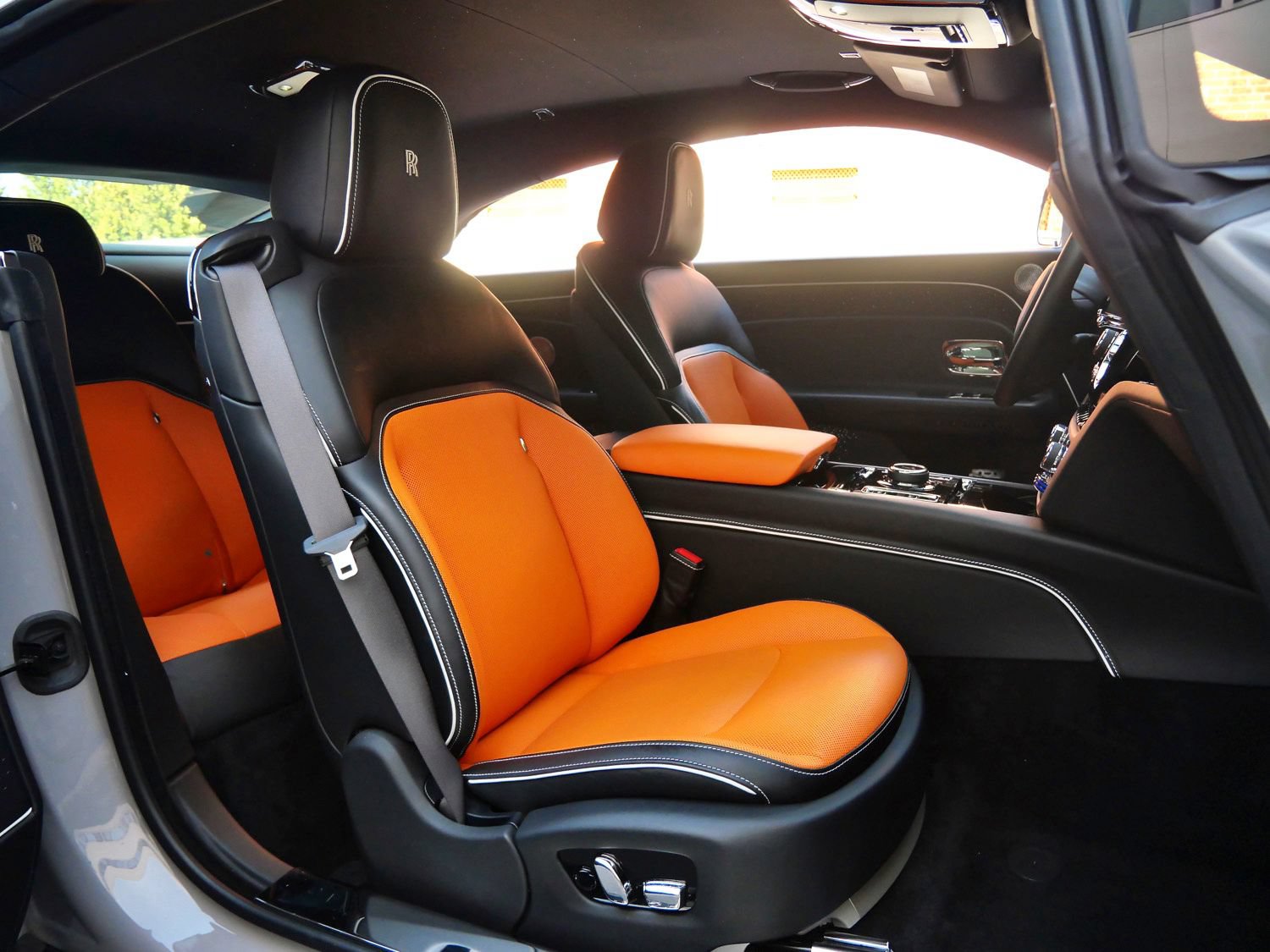 Used 2024 Rolls-Royce Spectre w/ Leather Finishing Pack AWD/4WD image 28