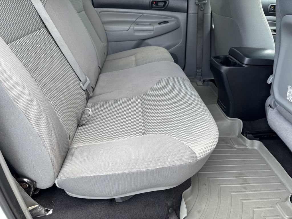 Used 2014 Toyota Tacoma PreRunner w/ SR5 Package RWD image 25