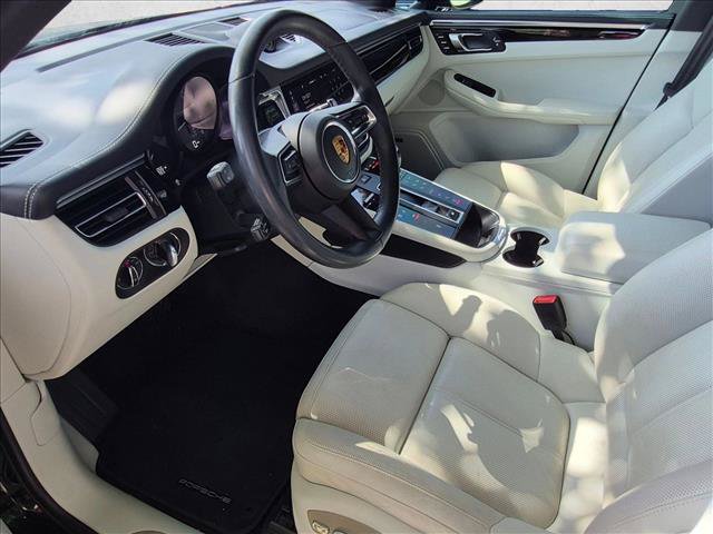Used 2022 Porsche Macan S AWD/4WD image 17