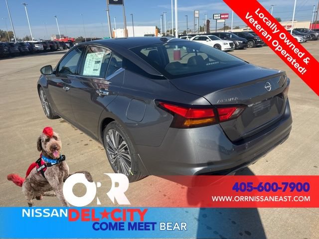New 2025 Nissan Altima 2.5 SL FWD image 3