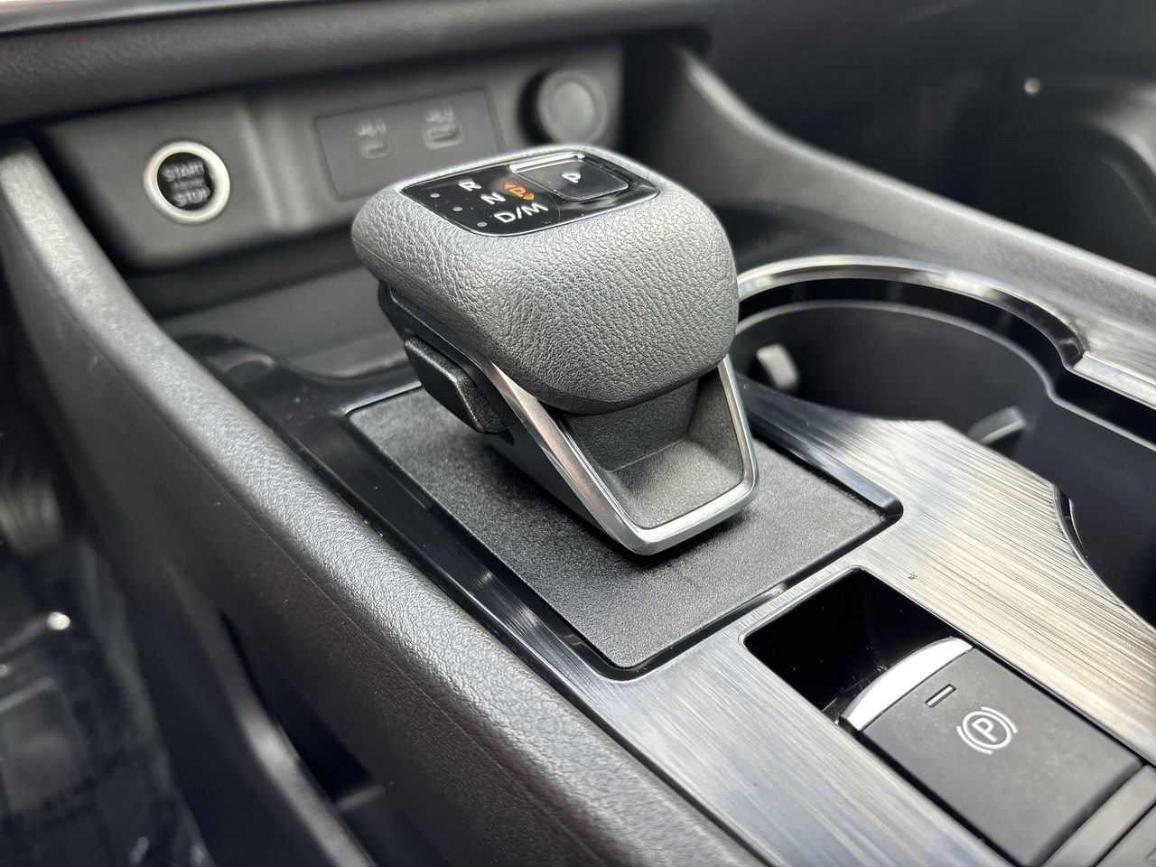 Used 2023 Nissan Rogue SV FWD image 22