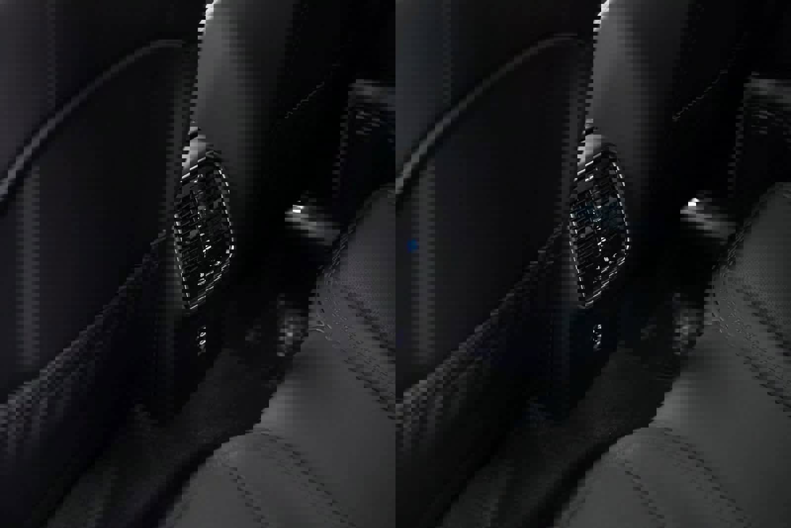 Certified 2025 Porsche Macan Turbo image 27