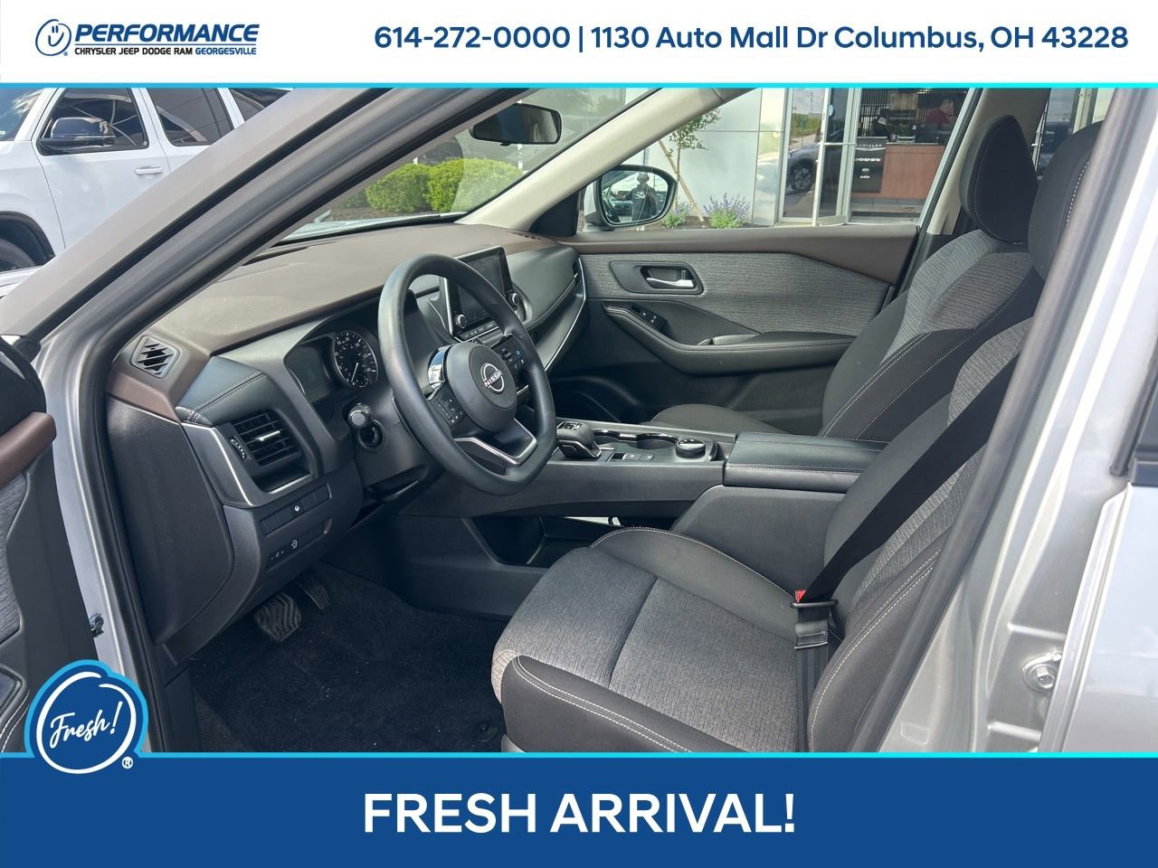 Used 2023 Nissan Rogue SV AWD/4WD image 12