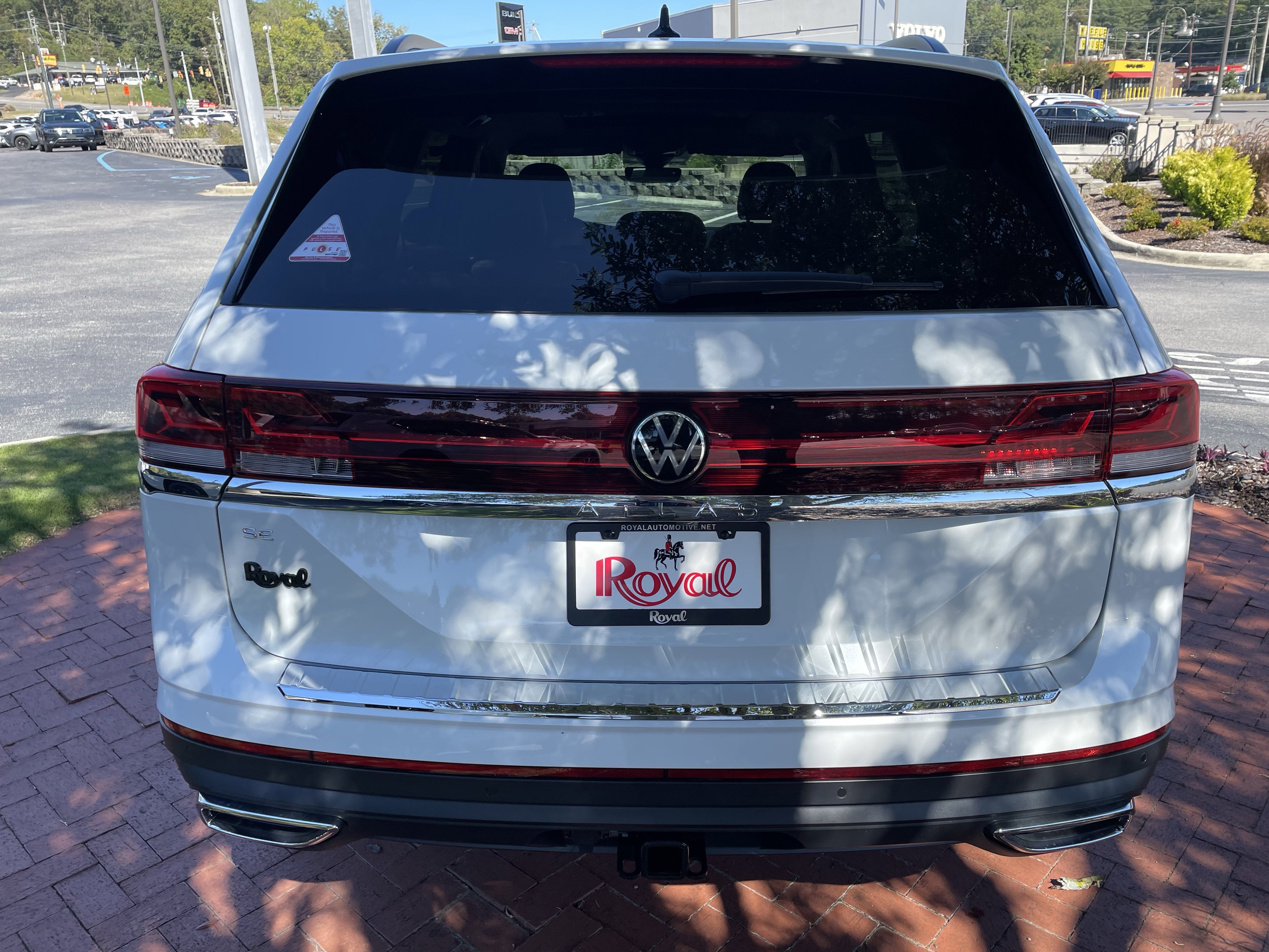 New 2026 Volkswagen Atlas SE image 5