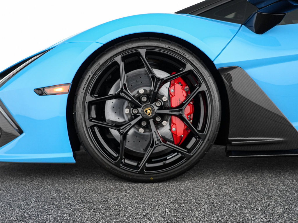 Used 2026 Lamborghini Revuelto AWD/4WD image 30