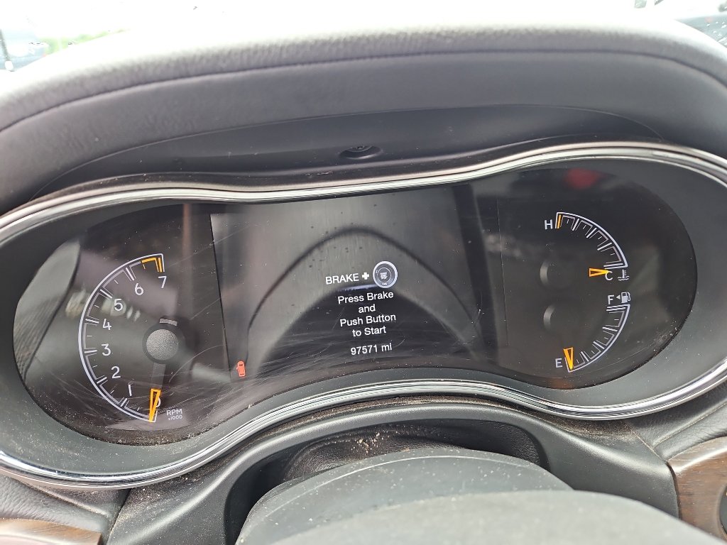 Used 2018 Jeep Grand Cherokee Limited AWD/4WD image 9