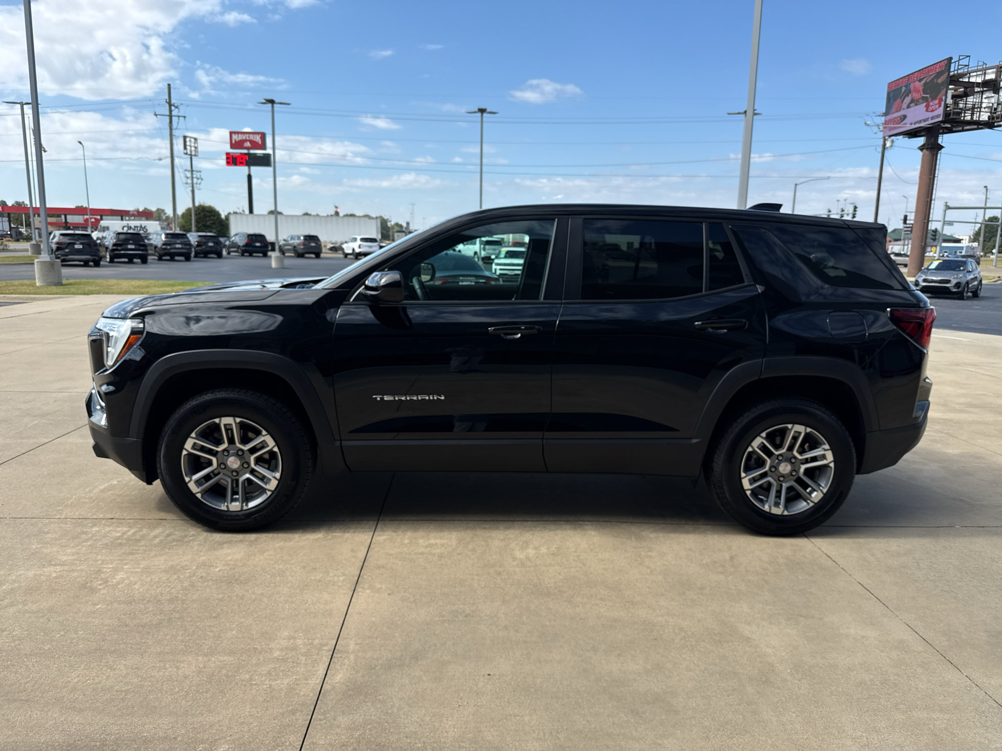Used 2026 GMC Terrain Elevation FWD image 4