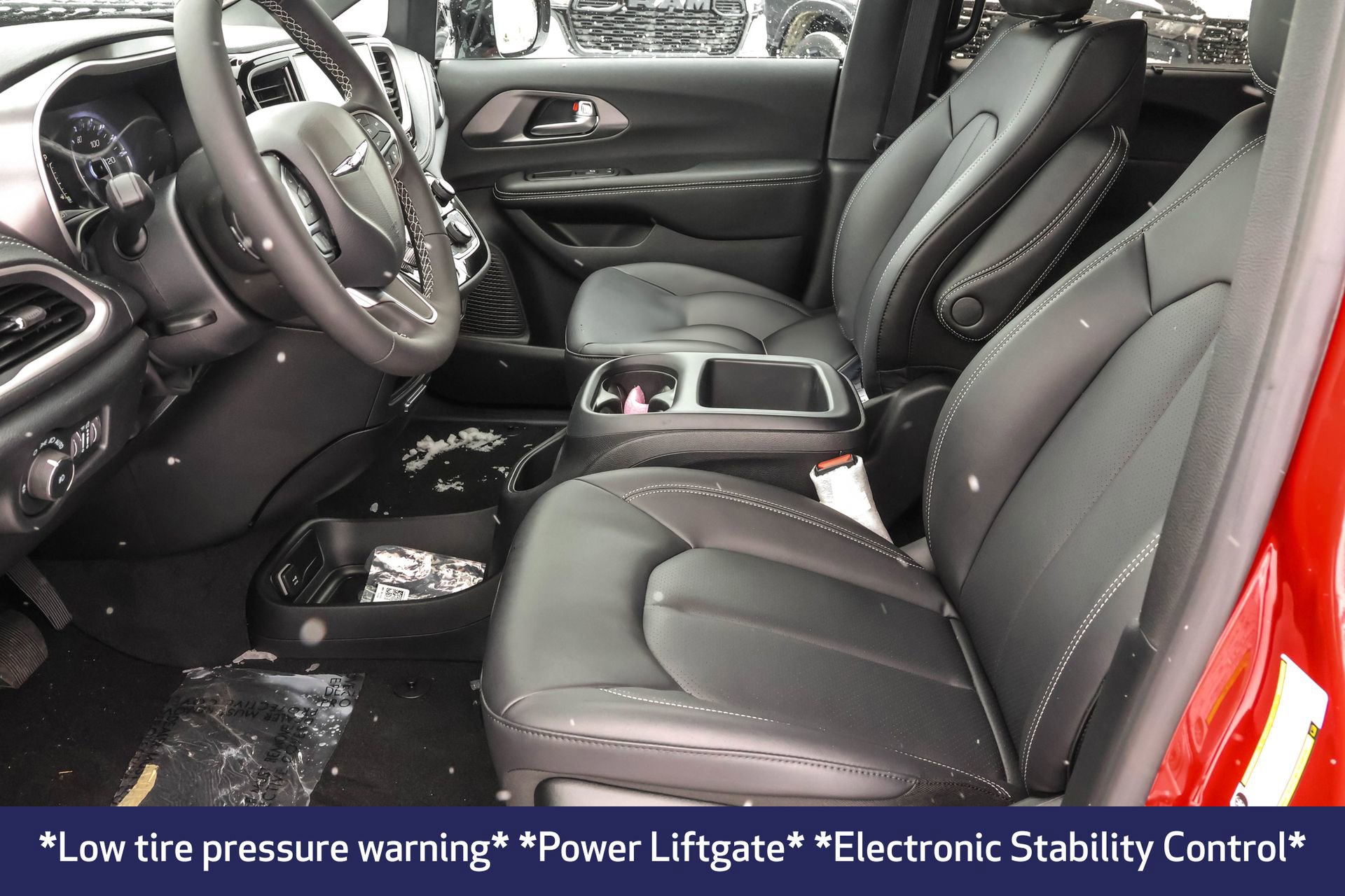 New 2026 Chrysler Pacifica Select image 5