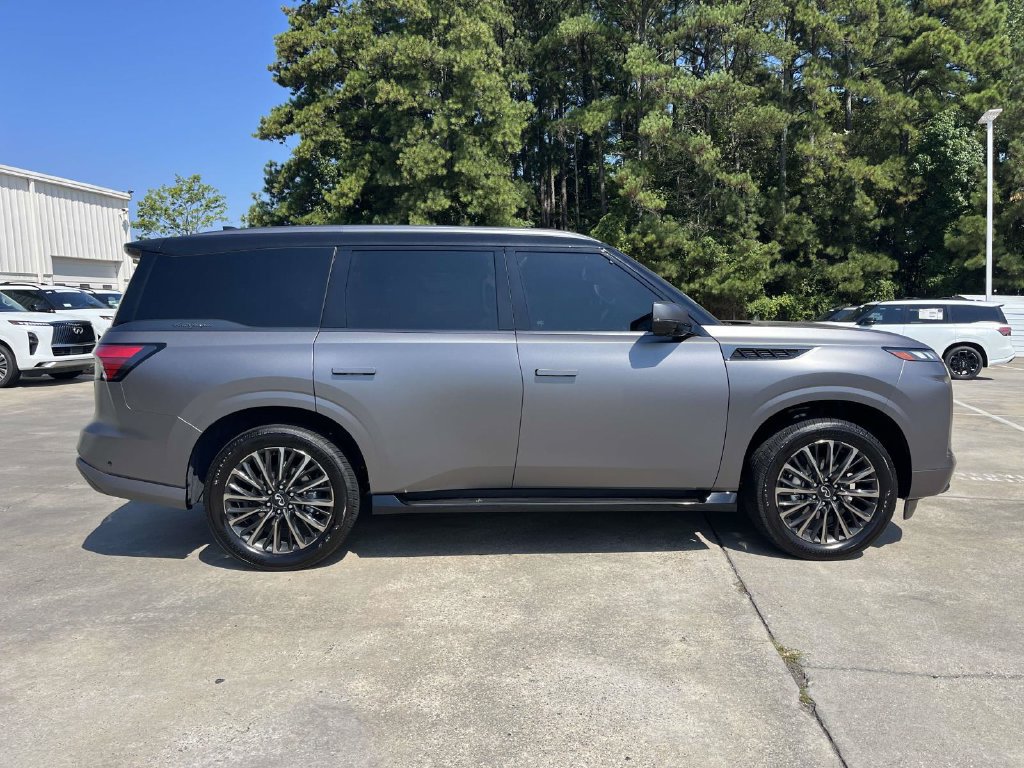 New 2027 INFINITI QX80 Autograph w/ Premium Cargo Package AWD/4WD image 2
